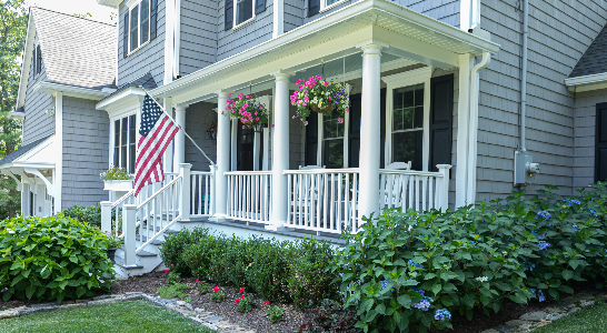 Use Curb Appeal to Sell Your Military Home Now